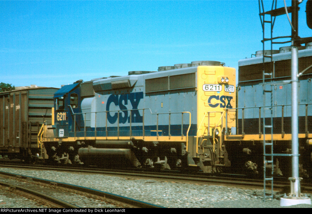 CSX 6211